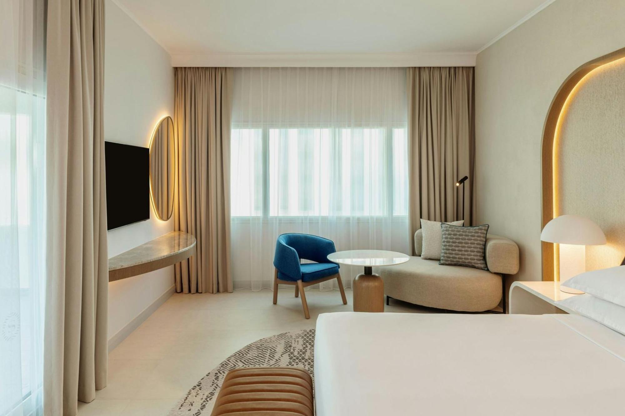 Sheraton Jumeirah 5*